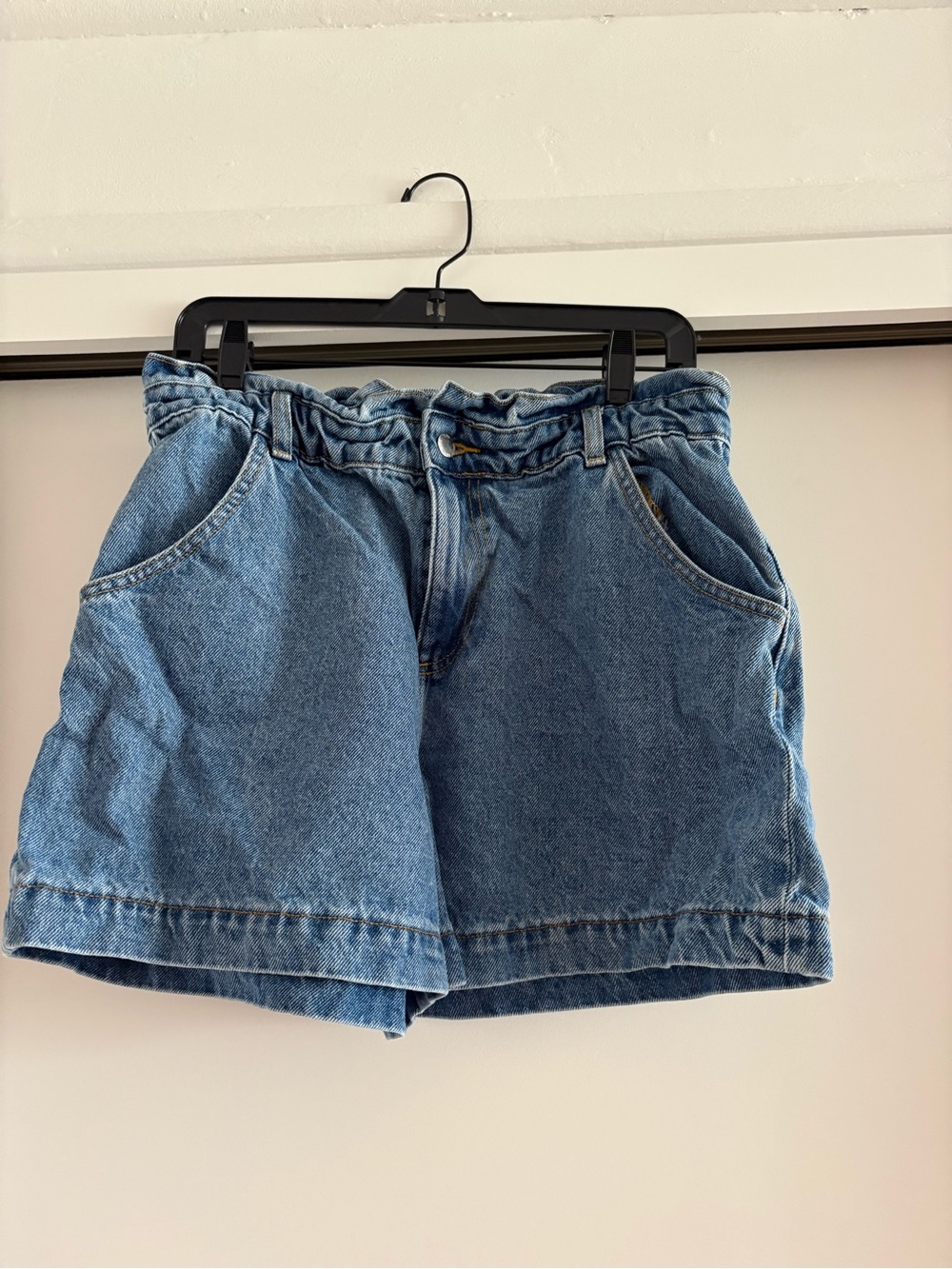 Zara paper bag waist jean shorts - size 8